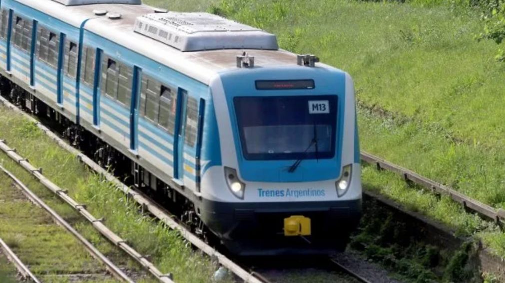 Tragedia en Berazategui: una joven de 24 a�os fue impactada por el tren y muri� en el acto