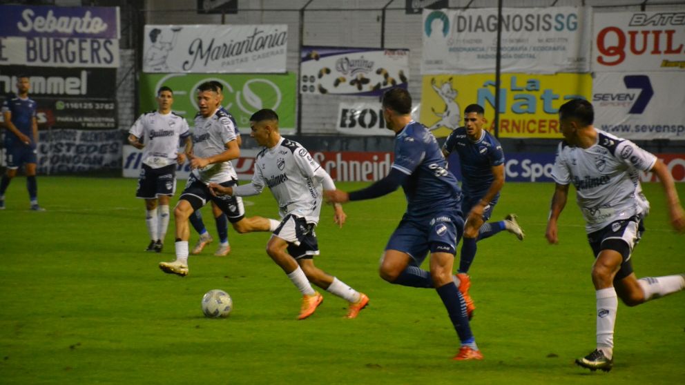 Quilmes cayó ante Chicago y se quedó sin chances de ascender