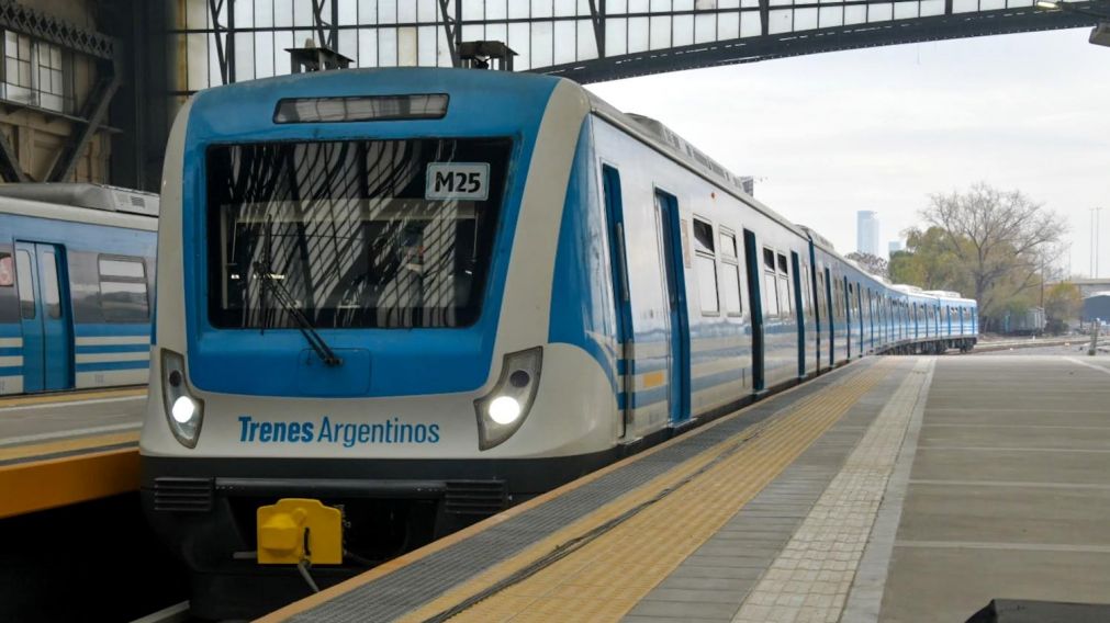 Trenes sin paradas en una estación clave por demoliciones y obras de modernización: cuál es y hasta cuándo