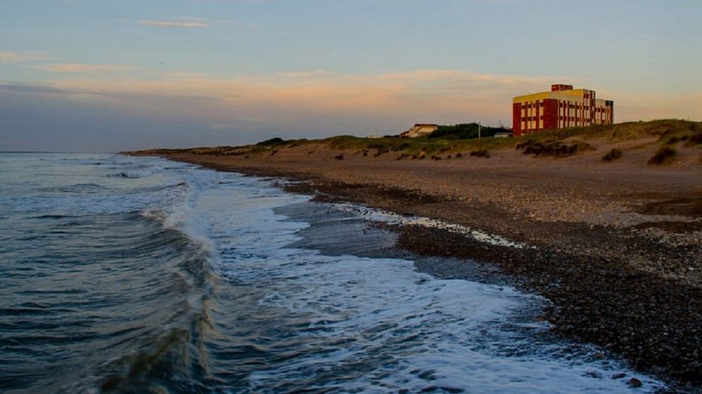 Ni Reta ni Monte Hermoso: un tranquilo pueblo costero al borde del mar en el que se pueden dormir largas siestas y disfrutar de sus atardeceres "soñados".