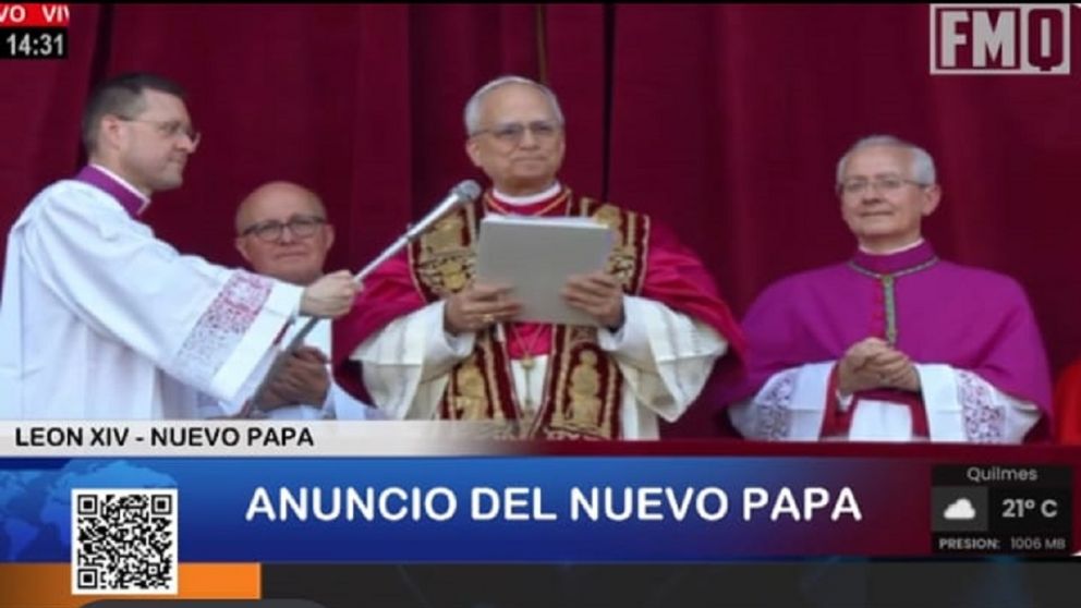 El primer papa de EE.UU. ya bendijo al mundo: todos los detalles en Radio FMQ de un d�a hist�rico