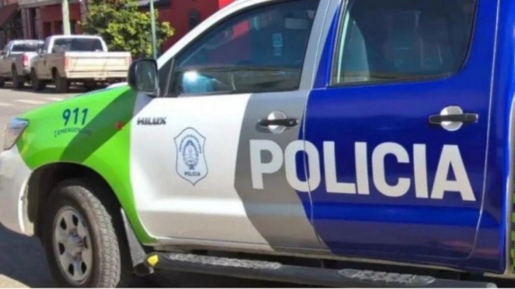 Horror en las calles: un auto atropella a tres mujeres y huye, dejando una víctima fatal