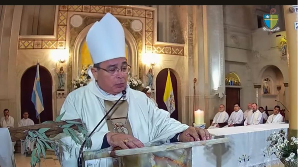 Misa despedida al Papa Francisco: "Sentimos la muerte de un padre que nos ha mostrado la ternura del amor de Dios"