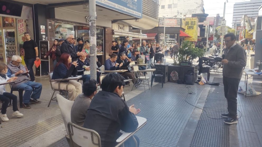 Paro universitario y clases p�blicas en reclamo de mejoras salariales