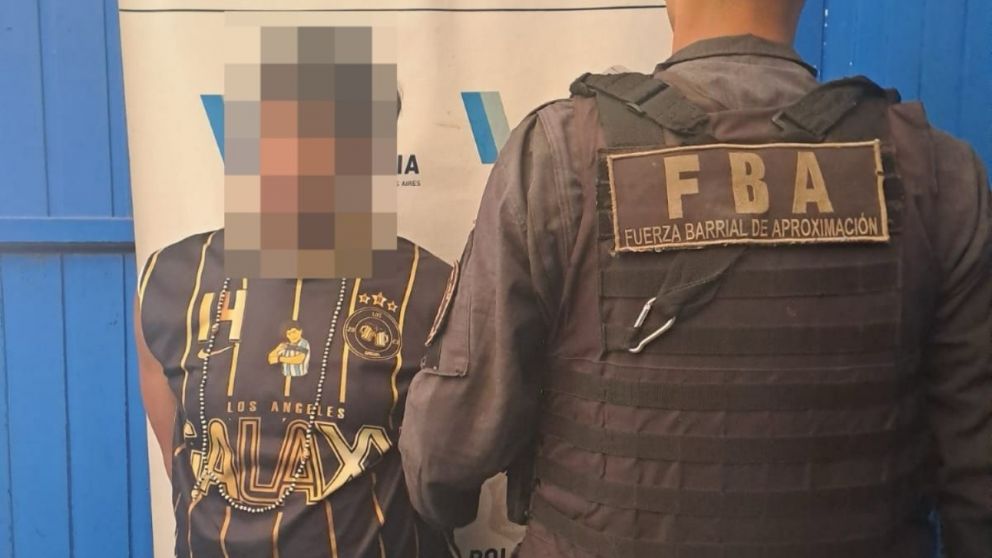 Narco de riñonera: lo atraparon con 46 dosis de cocaína