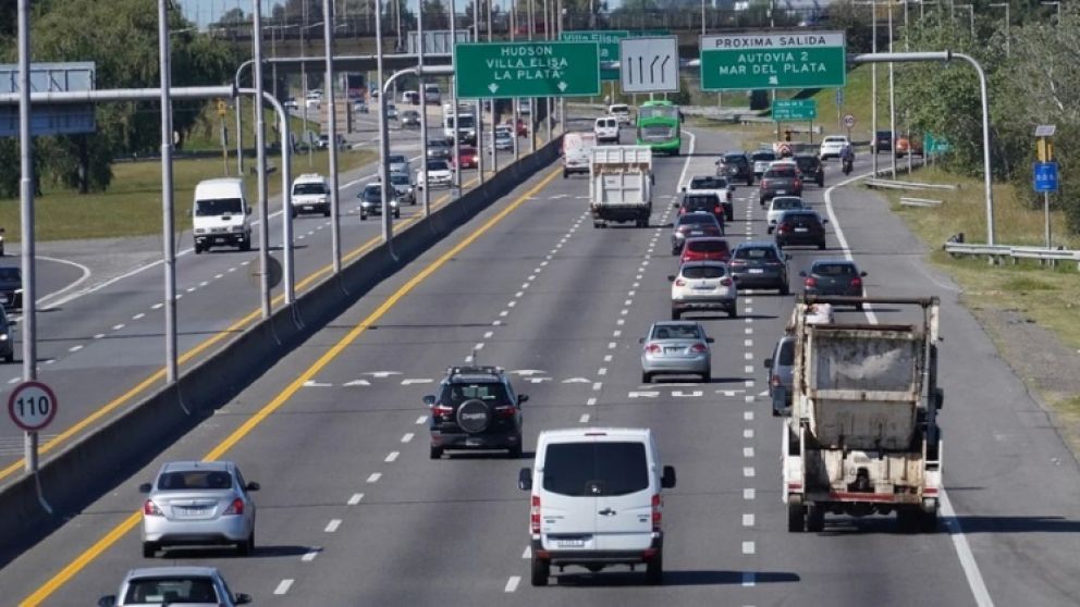 Autopista Buenos Aires-La Plata: complicaciones por trabajos de mantenimiento