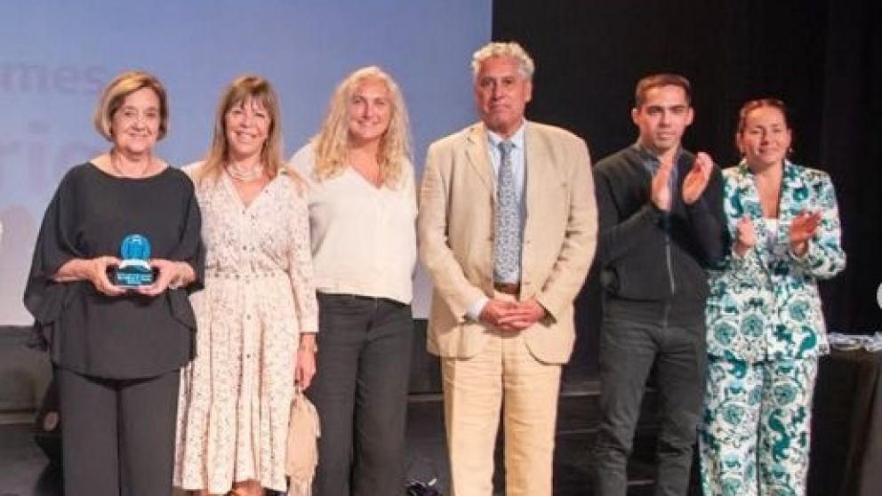 La cooperadora del Hospital de Quilmes fue distinguida