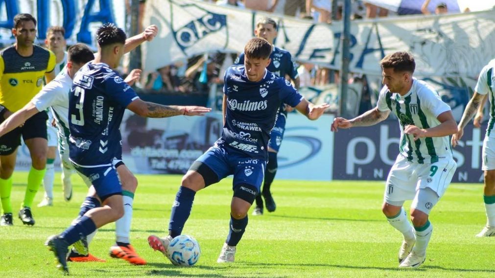 Joaqu�n Postigo: "Ten�amos que dejar los tres puntos en casa"