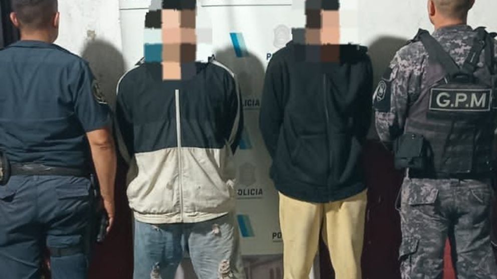 Robo, persecución y captura: cayeron motochorros disfrazados de repartidores