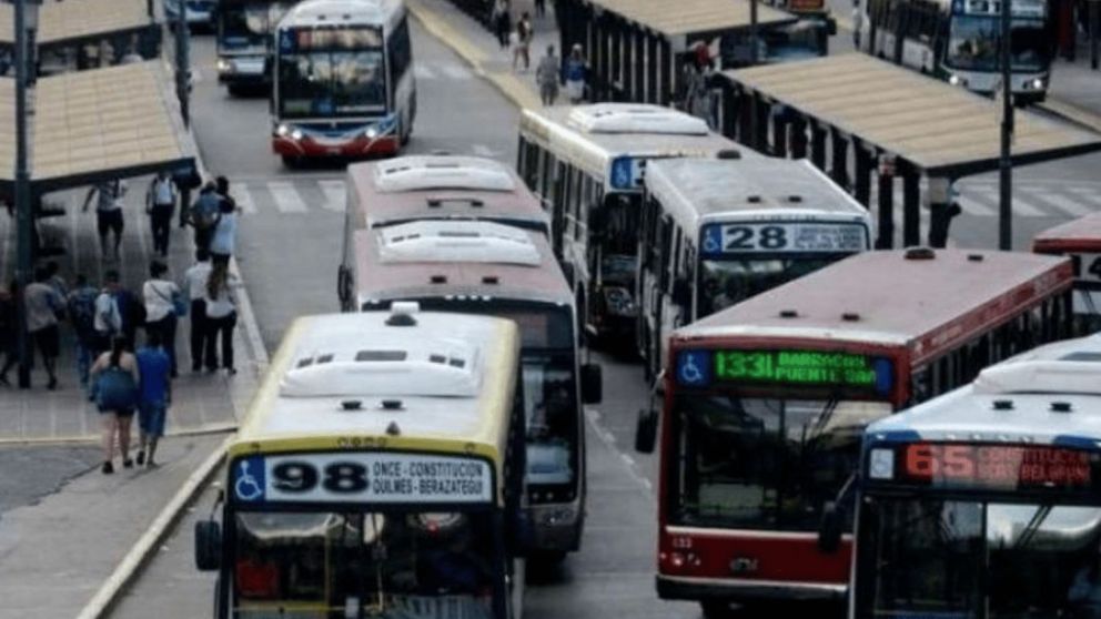 Las empresas de colectivos del AMBA serán recibidas la próxima semana por las autoridades nacionales, donde presentarán sus reclamos por falta de fondos.