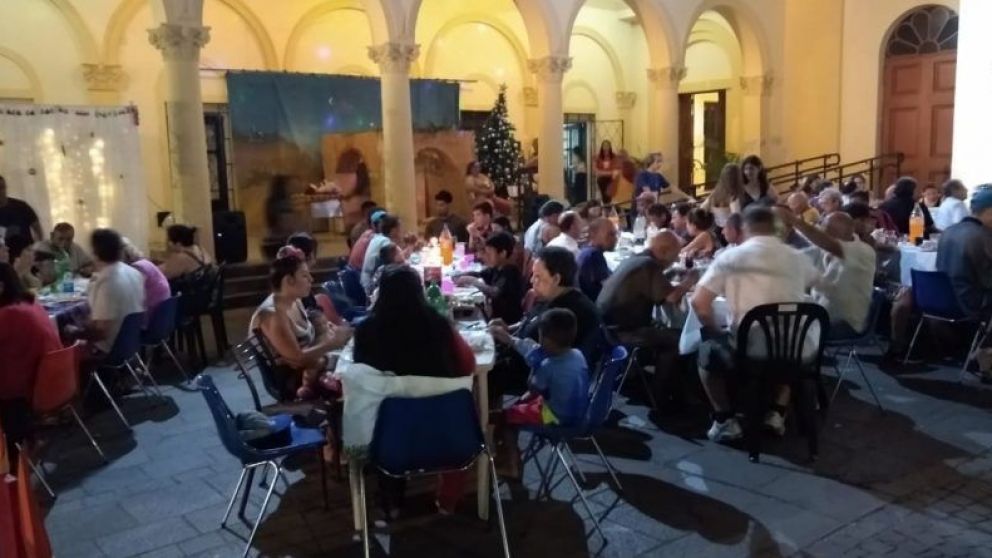 Sigue la donación de alimentos para la Cena de Nochebuena