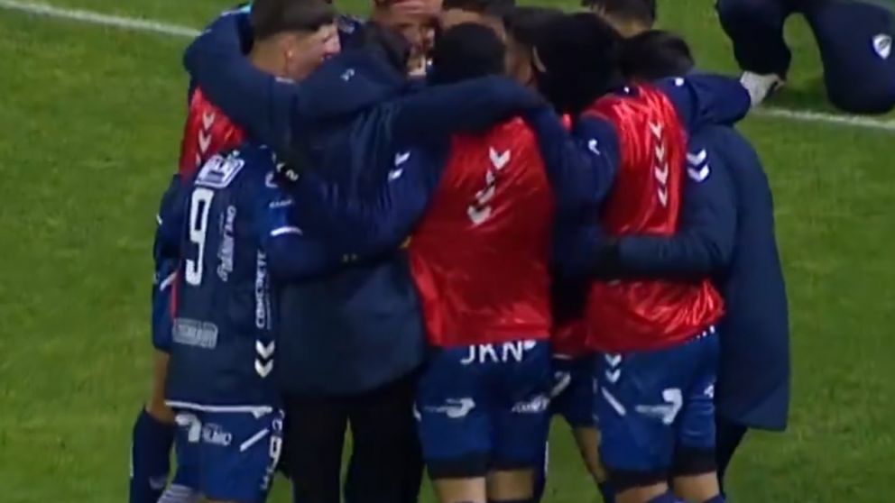 Quilmes rescató un punto importante con Glellel como figura