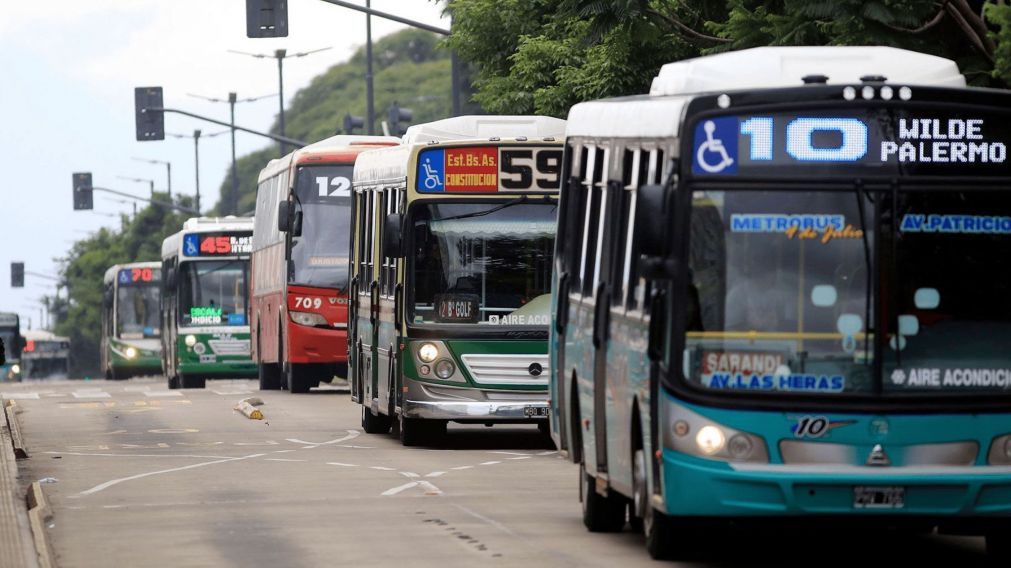 Se levant� el paro de colectivos: c�mo funcionar� el servicio