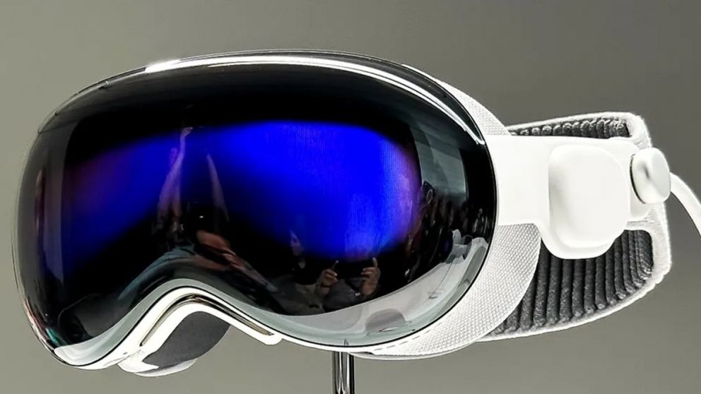 Video: quiso vender su Apple Vision Pro pero todo sali� mal
