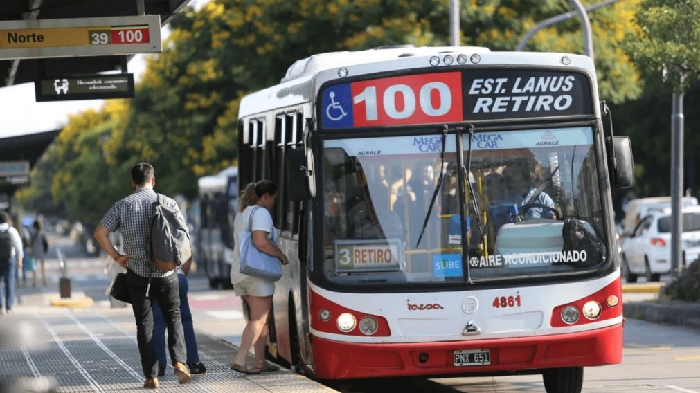 La UTA anunció paro de colectivos para el jueves pero no se suma a la huelga del Transporte