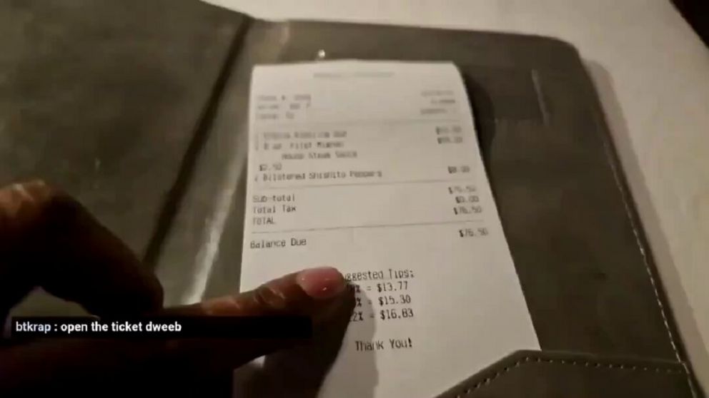 Viral: invitó a una mujer sin hogar a cenar y se fue corriendo cuando vio la cuenta