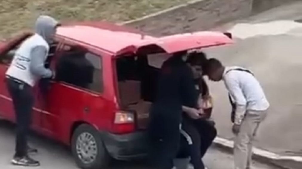 Indignaci�n e impotencia en Quilmes Este: se hacen pasar por clientes y les roban toda la mercader�a a los repartidores