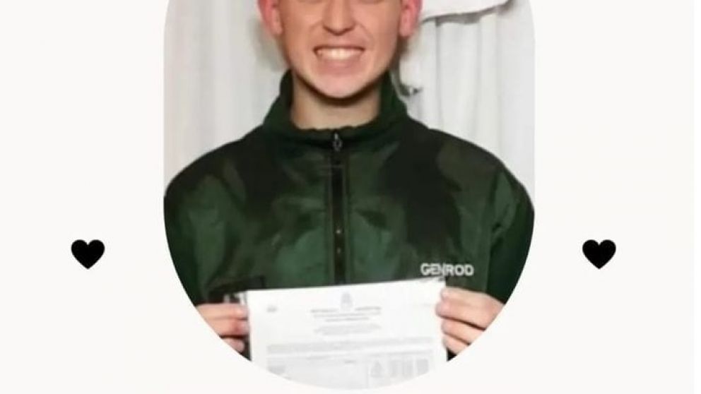 Quilmes: quién era el joven que cruzó las vías con auriculares y fue arrollado por el tren
