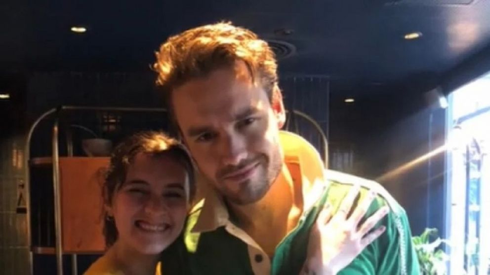 El duro relato de una fan que se tomó una foto con Liam Payne horas antes de su trágica muerte: "Todavía tengo su olor"
