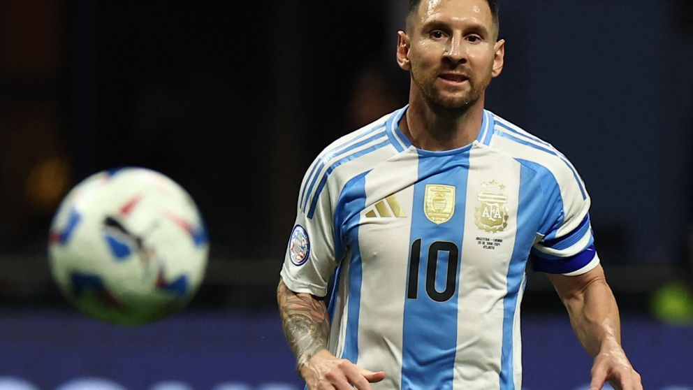 Selección Argentina EN VIVO por FMQ: relato emocionante en la radio de Crónica