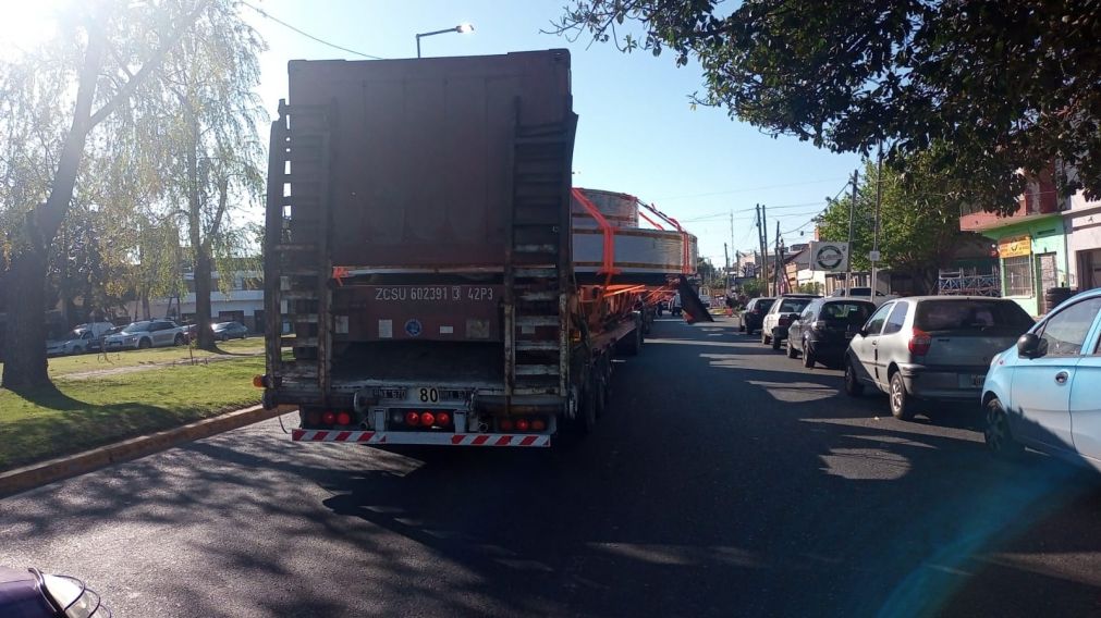 Corte y demoras en avenida Los Quilmes y Calchaquí: a qué se debió