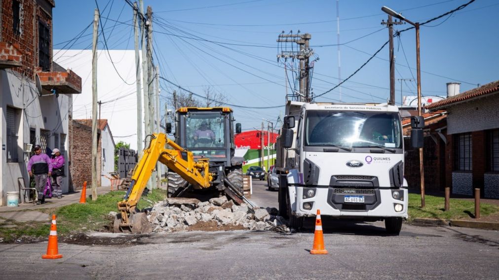 Obras de bacheo en Quilmes: dónde se realizan los principales trabajos