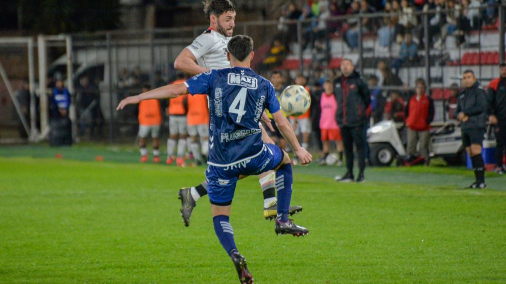 Quilmes rescat� un punto ag�nico en Paran�