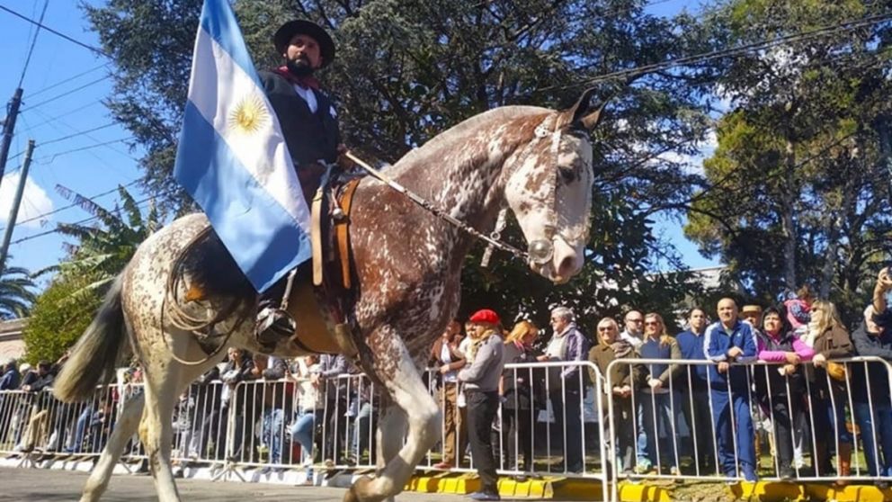 Se suspendió el tradicional desfile de Bernal