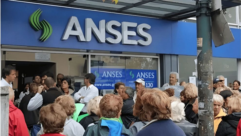 ANSES: qué pasará con las personas que están en el régimen de docentes