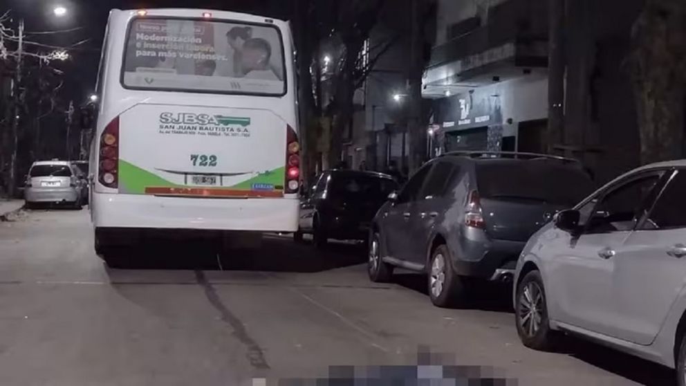 Madre del chico muerto tras caer de un coletivo en mal estado en Florencio Varela: "El chofer no quería salir y el inspector lo obligó"