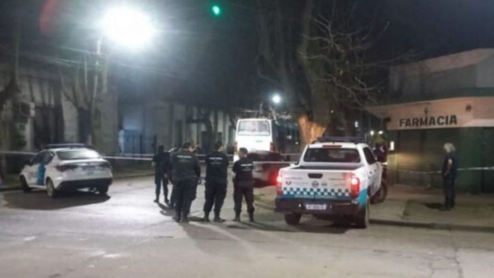 Conmoción en Florencio Varela: se desprendió parte del piso del colectivo y murió un joven tras ser aplastado por las ruedas