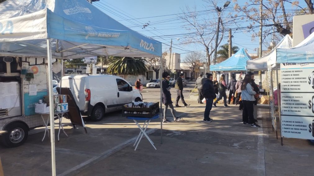 Mercados Bonaerenses: nueva jornada en Quilmes del programa de alimentos