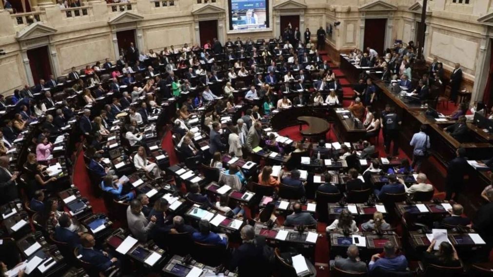 El Gobierno aprobará hoy la Ley Bases y el paquete fiscal
