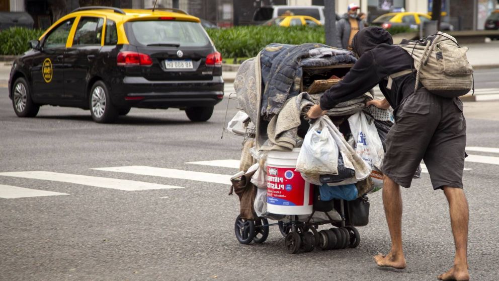 Situación de calle en el Conurbano: "En la vida cotidiana lo que se ve es que se agravó muchísimo"