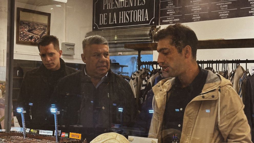 Chiqui Tapia visitó la sede de Quilmes