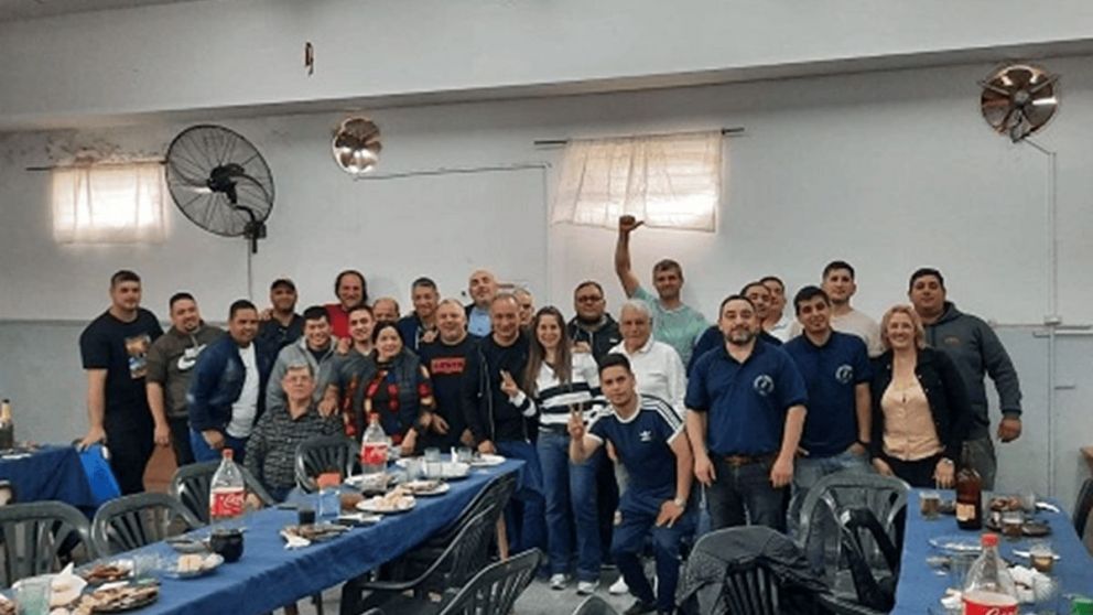 Estado de alerta y movilización en la Asociación Obrera Textil