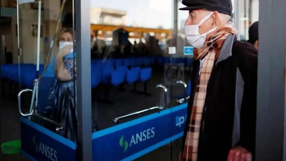 Calendario de pagos de jubilaciones y pensiones: ANSES definió las fechas para el resto de 2024
