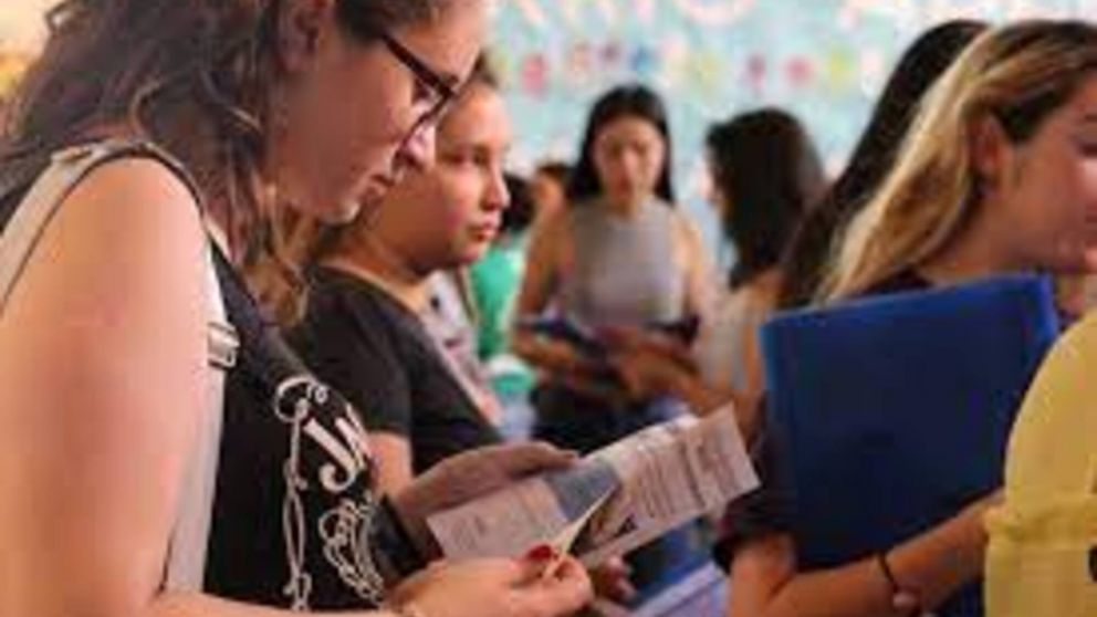 Comenzaron los pagos de las Becas Progresar de ANSES: cómo saber cuándo te toca