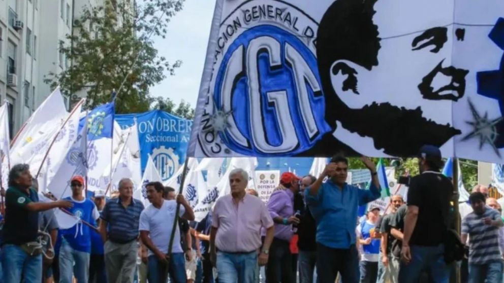 Paro general del 9 de mayo: qué líneas de trenes y colectivos funcionarán.