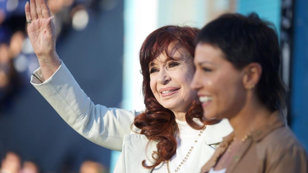 Cristina Kirchner en Quilmes: "Te pudo haber votado el 60%, pero si cuando sos gobierno la gente se caga de hambre, ¿de qué sirve?"
