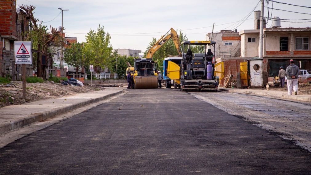Etapa final de la obra del entubamiento del canal Cordero