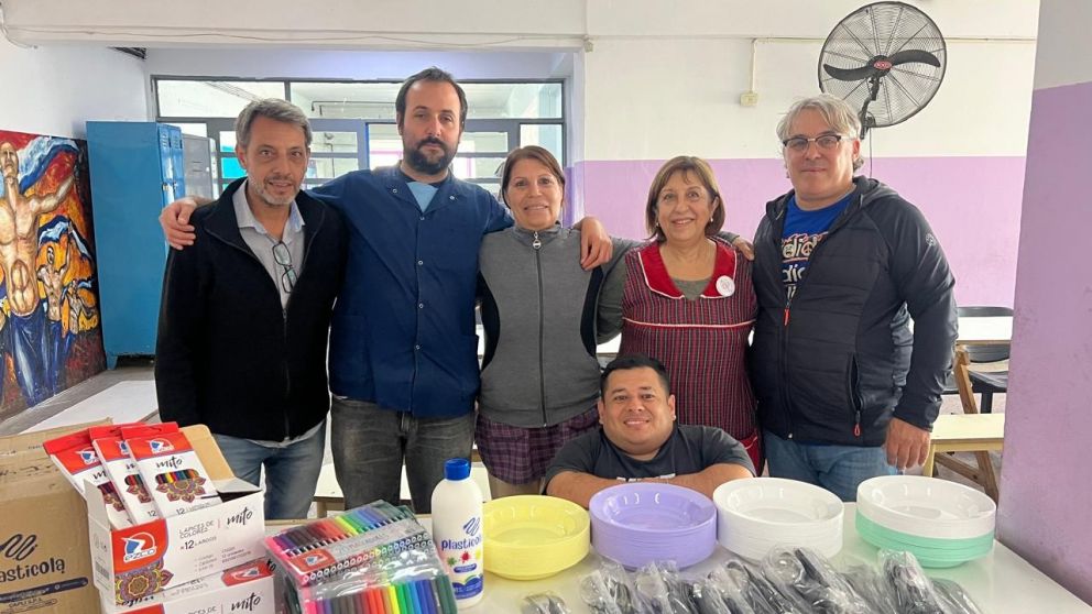 Tras los robos, Consejo Escolar repuso utiles y elementos de comedor a la EP N� 75