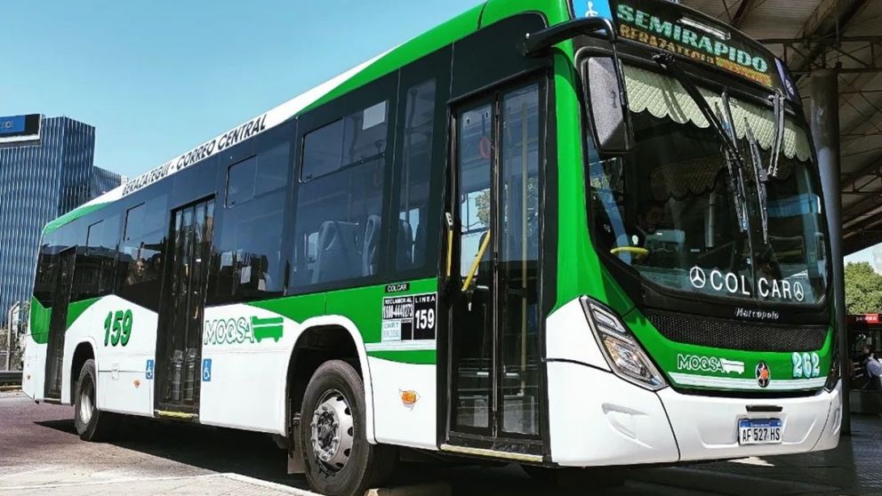 Se levantó el paro de colectivos en el AMBA