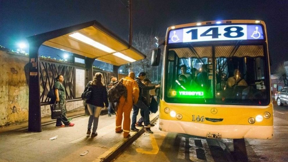Hasta cuándo será el paro de colectivos