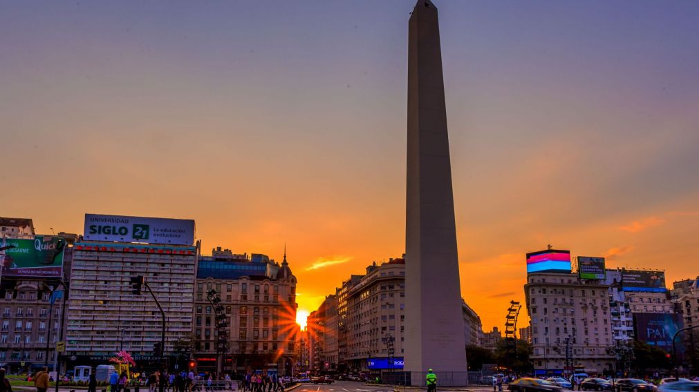 Proponen cambiar la hora oficial de la Argentina: cuál es el motivo