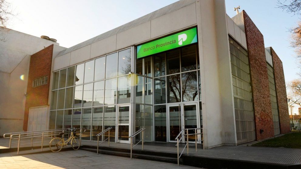 Cómo funcionarán los bancos en el fin de semana largo y hasta cuándo hay tiempo para hacer operaciones
