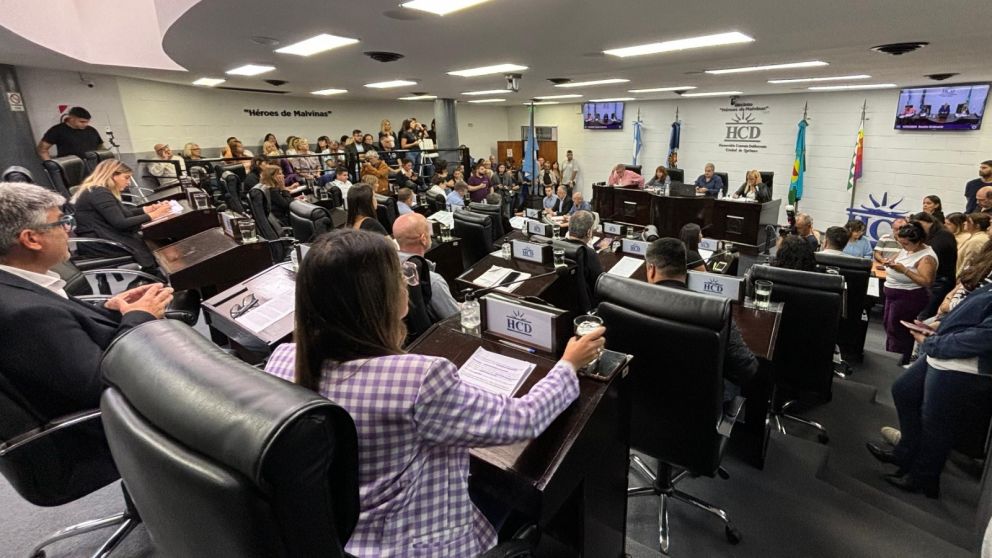 Sesi�n especial en el Concejo Deliberante de Quilmes