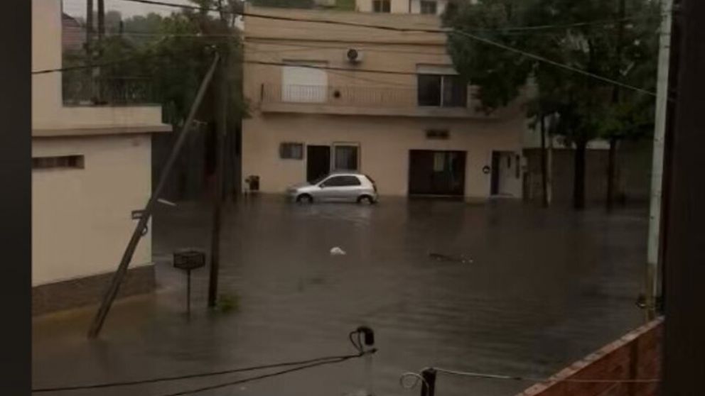Confirman cómo murió el hombre que apareció flotando en Valentín Alsina