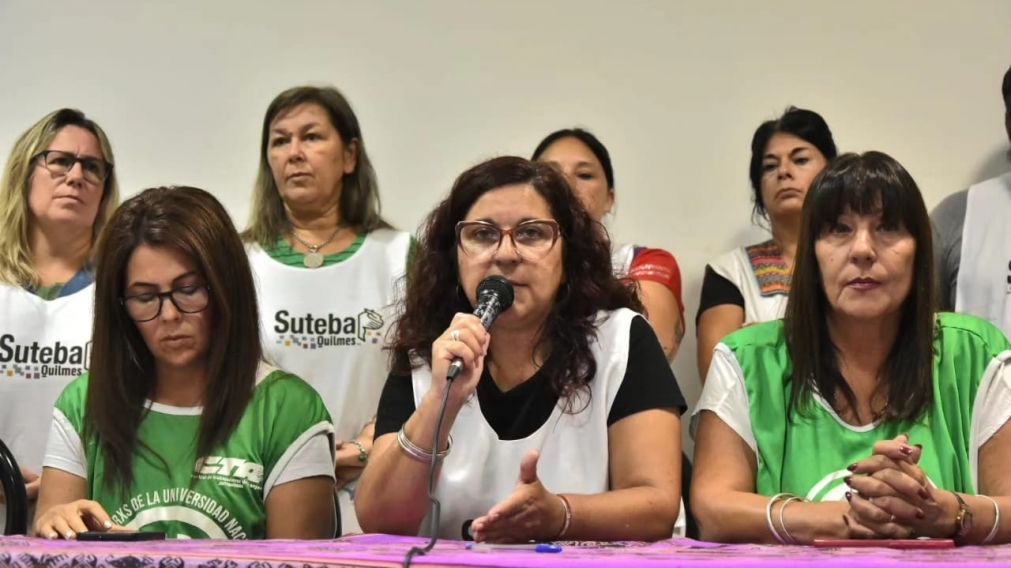 Suteba y ATE, contra las medidas de Milei