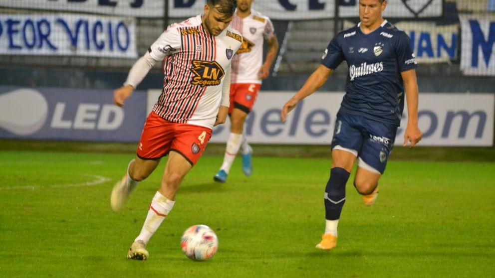 Un rayo sobre el final le dio el triunfo a Quilmes ante Chaca